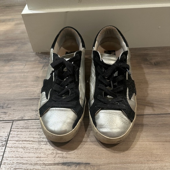 Golden Goose Super-Star in Silver Leather - Picture 5 of 8